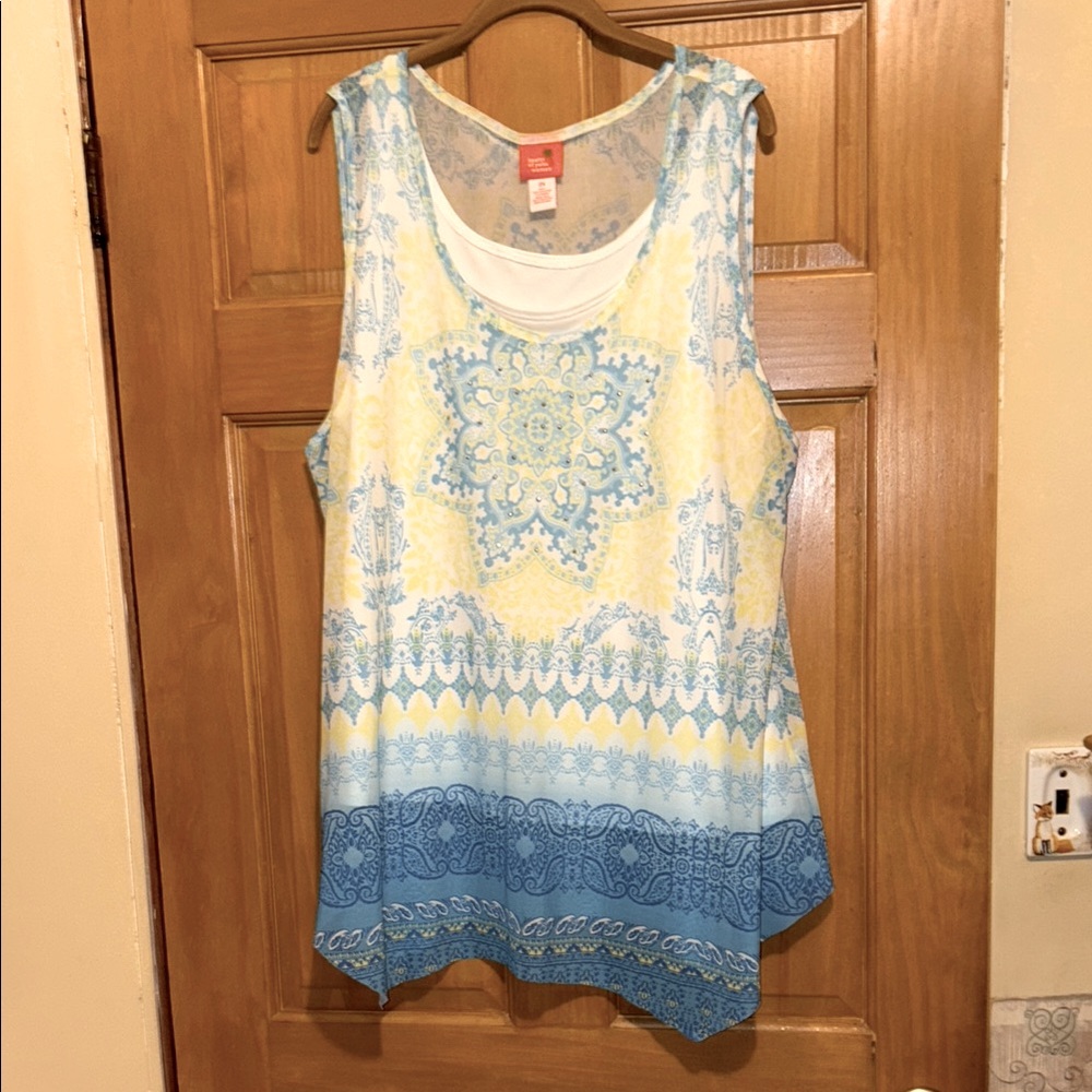2X Excellent Condition 2 Piece Hearts of Palm White and Blue Sleeveless Tank Top